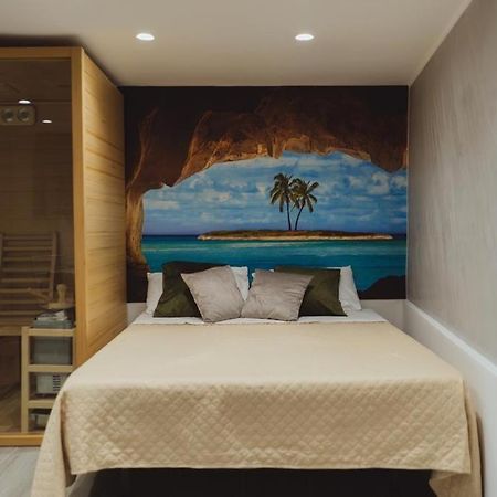 Dl Luxury B&B Наполи Стая снимка
